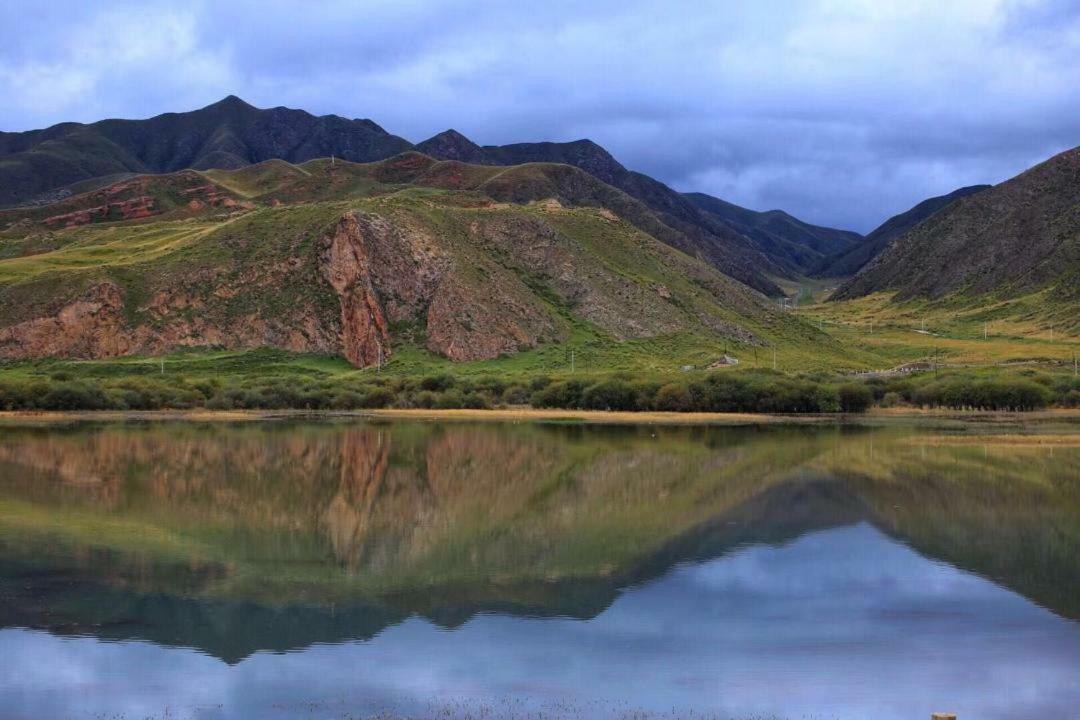 夏河县 德吉林卡营地旅馆 外观 照片